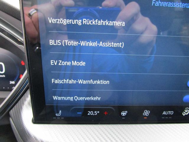 Kuga Plug-in Hybrid 2.5 Duratec PHEV ST-LINE X/A