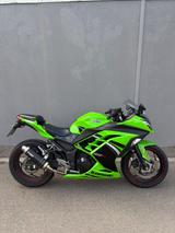 Kawasaki Ninja 300 ABS SE - KAWASAKI 300