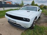 Dodge Challenger SXT PLUS V6 *Garagenfahrzeug* - gebrauchte Dodge Challenger aus dem Jahr 2013