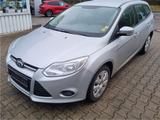 Ford Focus Combi 4/5 Türer - Ford Focus: Türer
