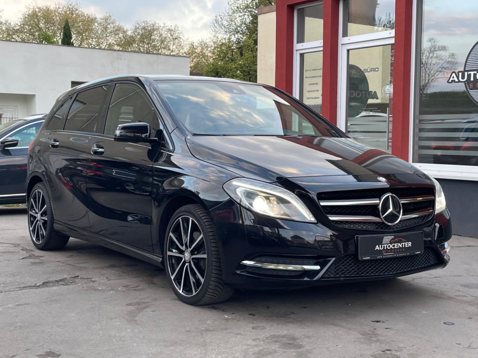 Mercedes-Benz B 200 Automatik NAVI/BI-XENON/R-KAMERA/SHZ