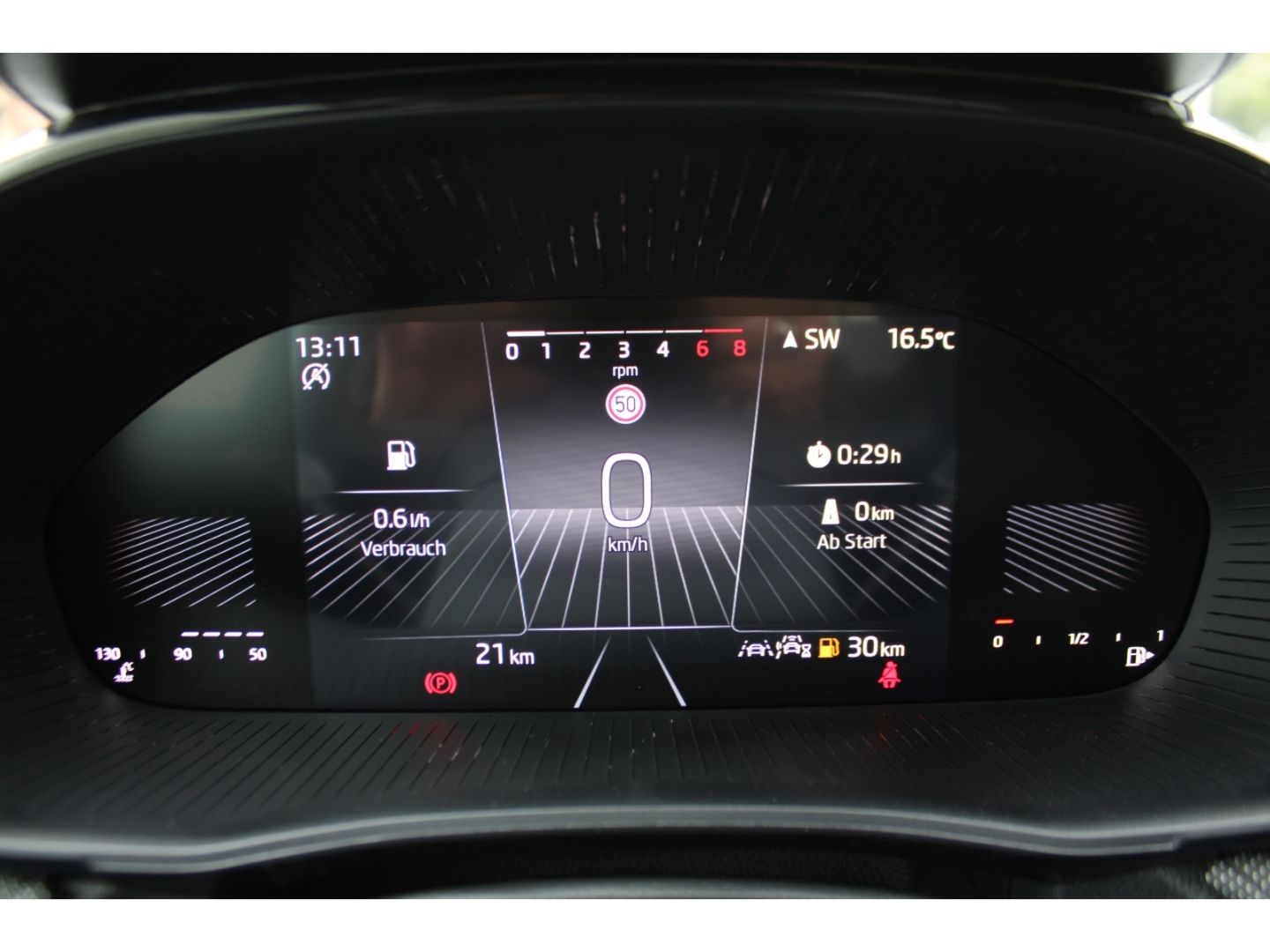 SKODA Fabia 1.0 TSI Sonderm. 130 Jahre LED GRA PDC RFK - Image 15