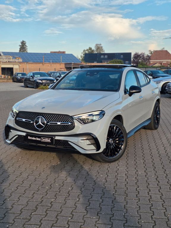 Image of Mercedes-Benz GLC 300