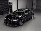 Audi RS6 4.0 TFSI quattro MAXTRIX LED*PANO*ACC*CARPLA - Audi RS6: Schwarz