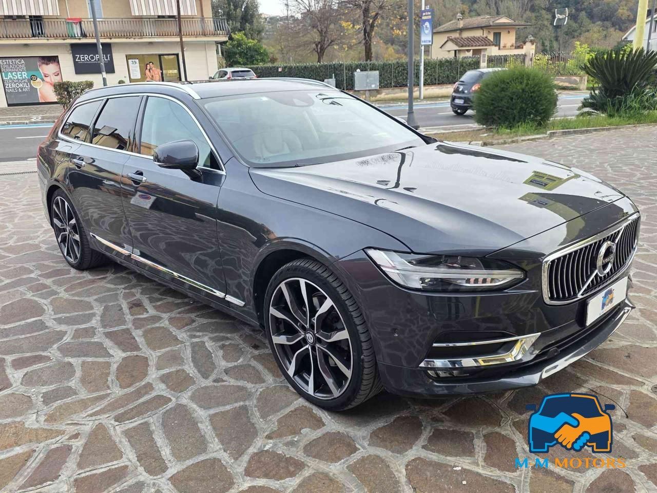 VOLVO V90