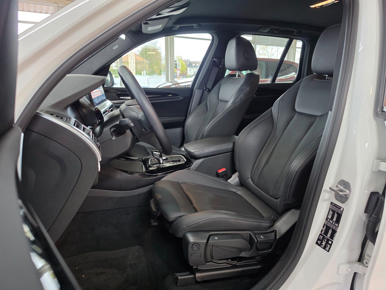 BMW X3 xDrive 20d AUT./LED/CAM/DAB/LIVE COCKPIT foto 11