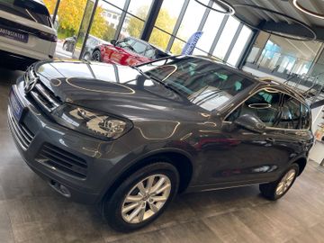 Volkswagen Touareg 4.2 TDI 4-Motion DSG *NAVI*ACC*AHK*LED*