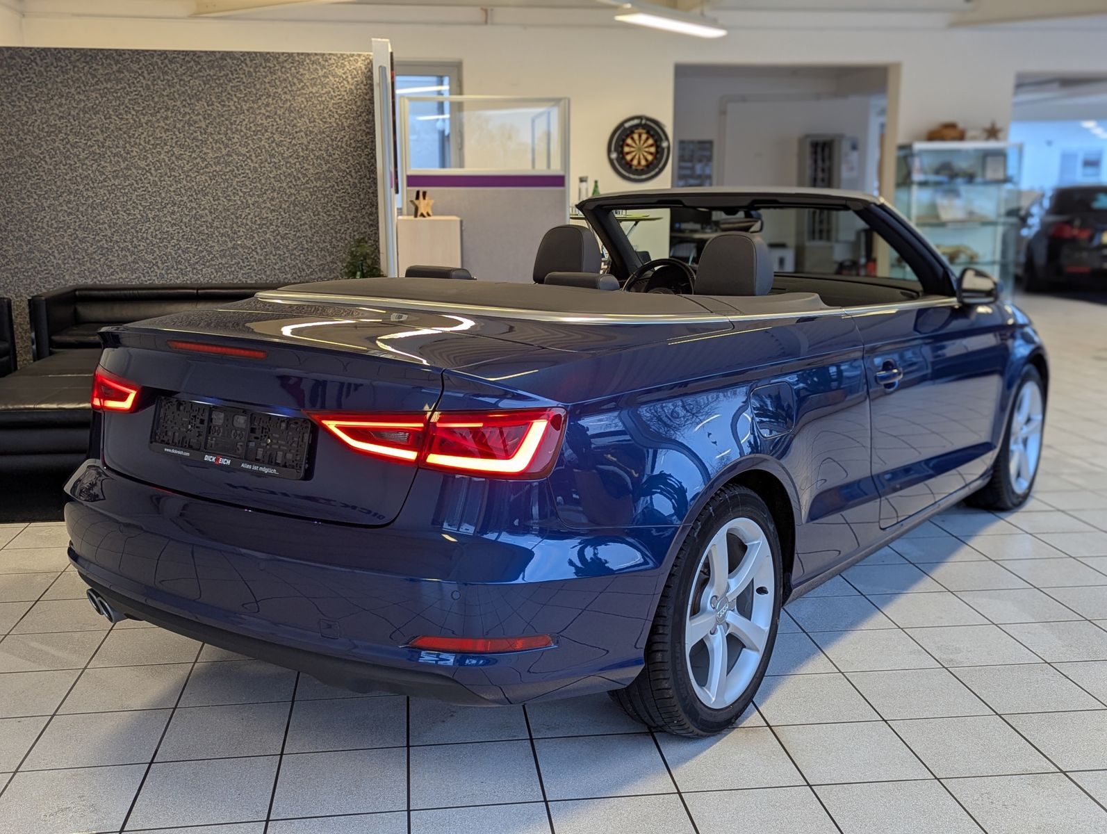 AUDI A3 2.0 TDI DSG Leder Kamera Bi-Xen Kopfraumheiz. - Image 7