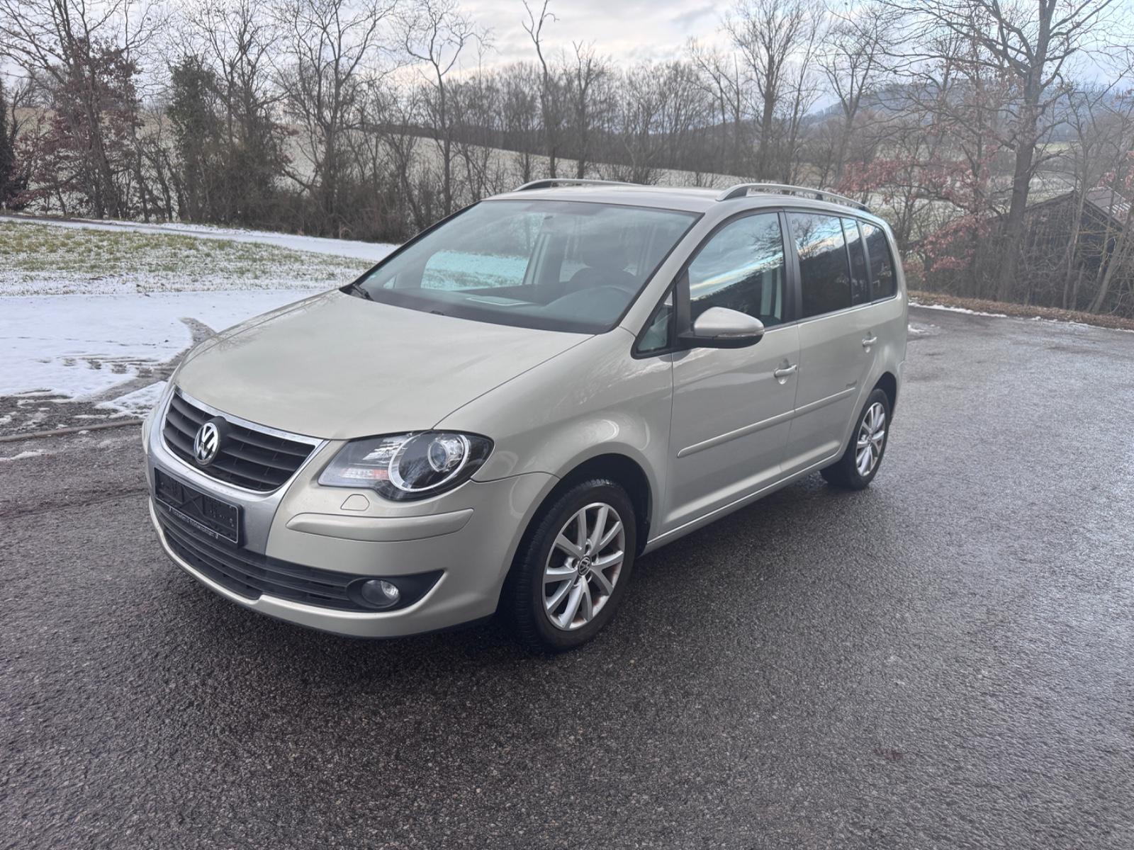 Volkswagen Touran Freestyle 7 Sitze Erst Hand