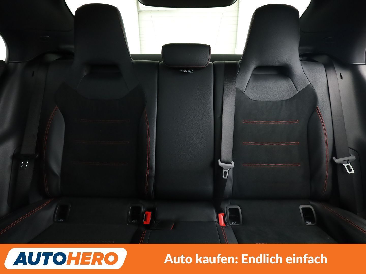 Mercedes-Benz CLA 250 4Matic AMG Line Aut.*NAVI*LED foto 16