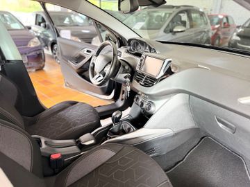 Peugeot 2008 - 10