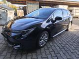 Toyota Corolla 2,0 Hybrid Comfort Touring Sports Co... - Toyota Corolla Comfort mit Benzin-Antrieb