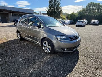 Volkswagen Golf - 3