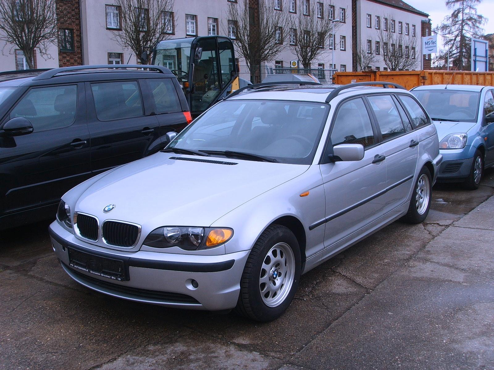 BMW 316i touring 2. Hand scheckheft