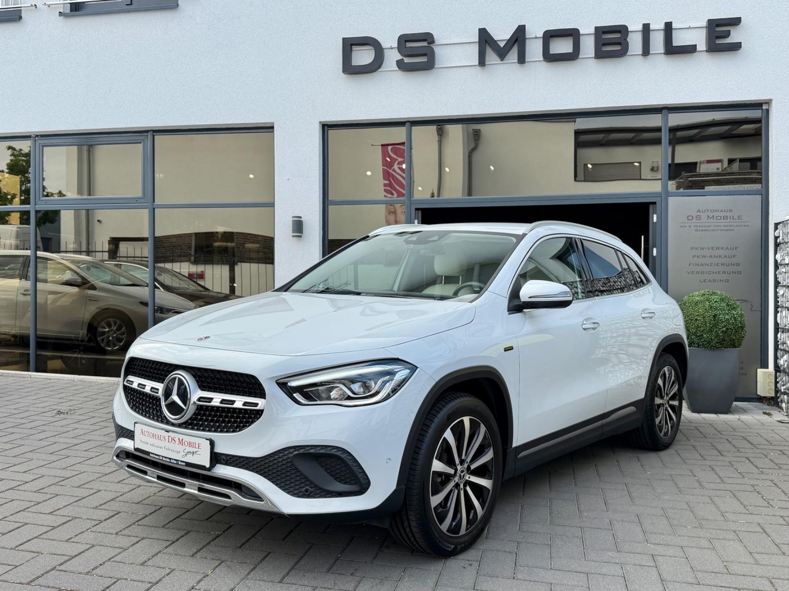 Mercedes-Benz GLA 250 e Progressive / Diamantwhite/Leder-Beige