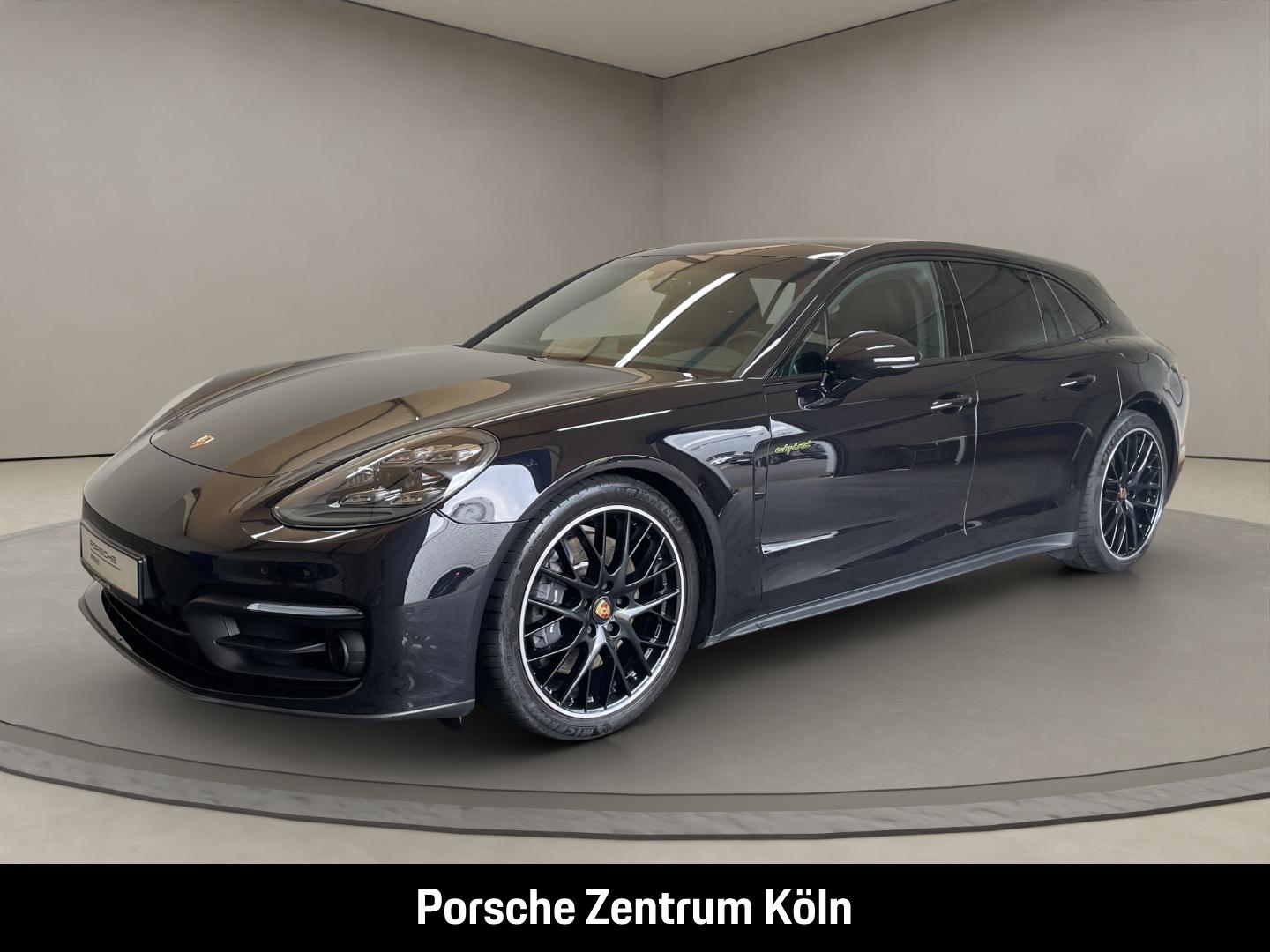 Porsche Panamera 4 E-Hybrid Sport Turismo HA-Lenkung