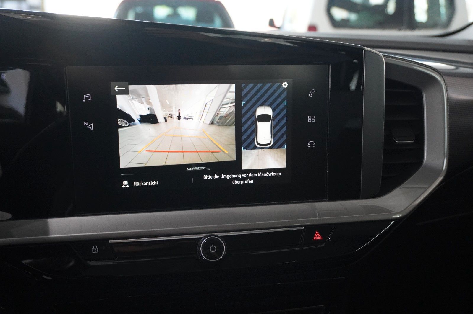 Fahrzeugabbildung Opel Mokka-e ELEGANCE 3-PHASIG NAVI/LED/KAMERA/DAB+