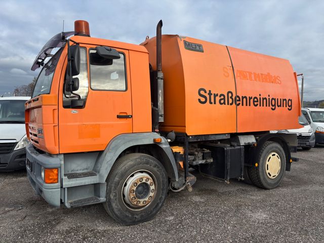 Steyr 18S22 KEHRMASCHINE SAUGMASCHINE ORG 178.000 KM