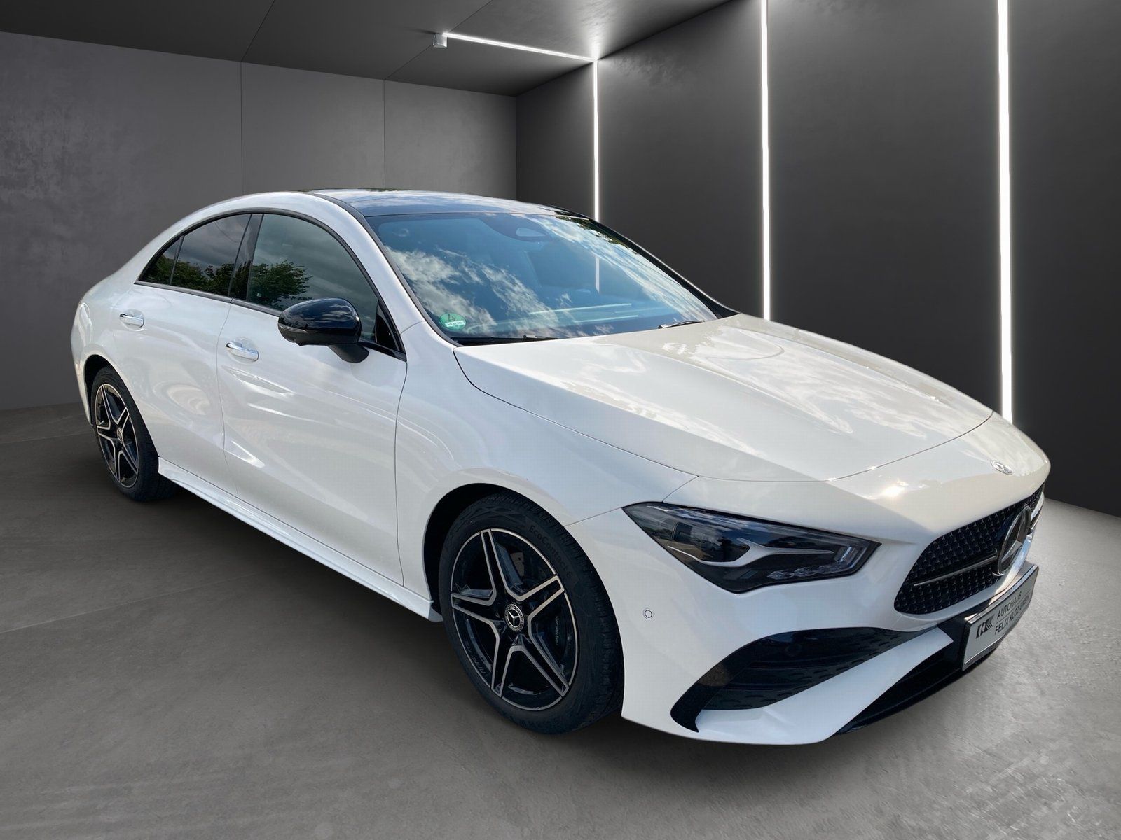 Fahrzeugabbildung Mercedes-Benz CLA 200 AMG Premium*Pano*360*Night*Totwinke*LED*