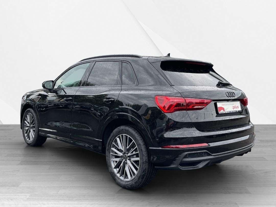Fahrzeugabbildung Audi Q3 35 1.5 TFSI S-Line Kamera,LED,Navi,SHZ,ACC,LM
