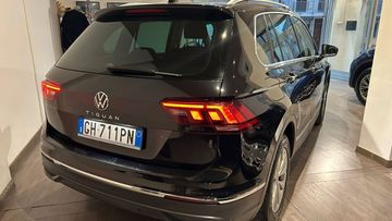 Volkswagen Tiguan - 2