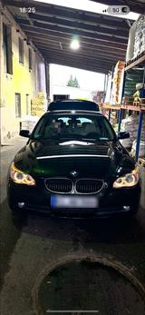 BMW E60 520 i (6 Zylinder) - BMW 520 aus 2004: 520i