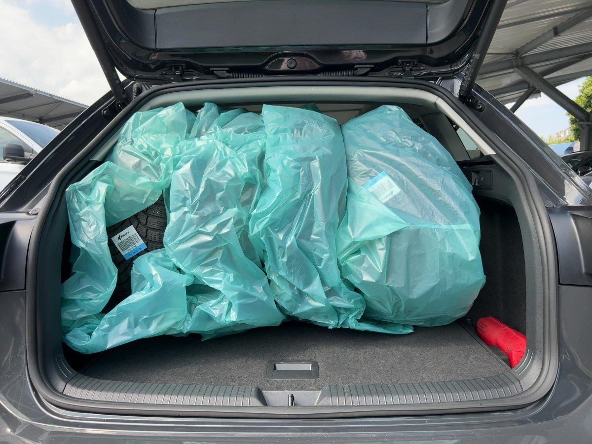 Volkswagen Golf VIII Variant ACTIVE 1.5 eTSI DSG MATRIX+PAN, миниатюра 7