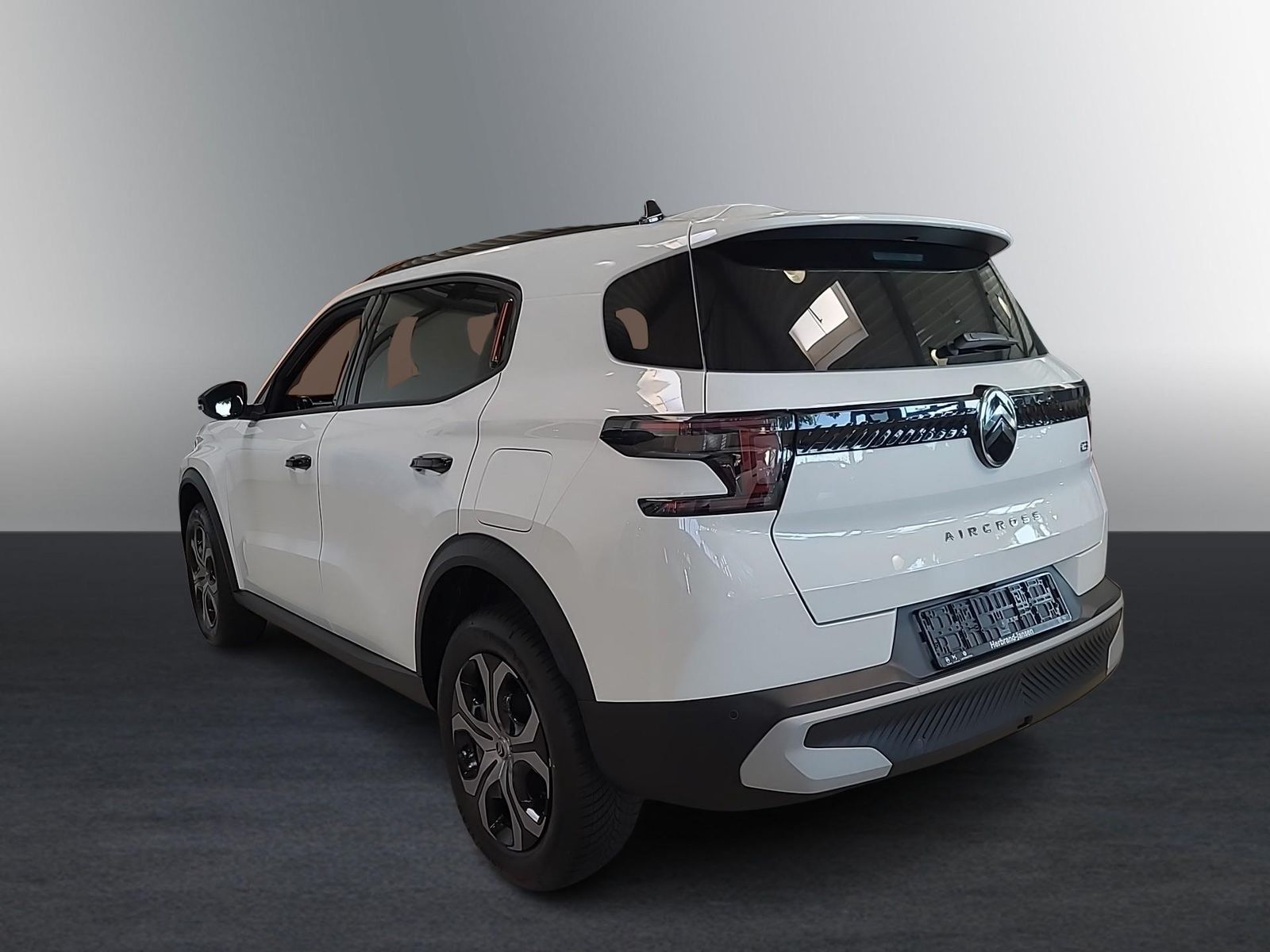 Fahrzeugabbildung Citroën C3 Aircross Plus 100 PS MT