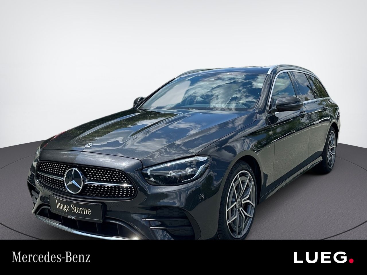 MERCEDES-BENZ E 220 d 4MATIC T AMG+AHK+SHD+RÜCKFKAM+AUGMENTED