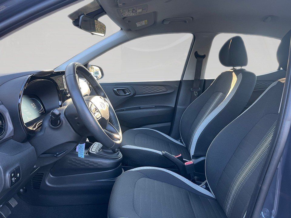 Fahrzeugabbildung Hyundai i10 1.2 84PS Trend