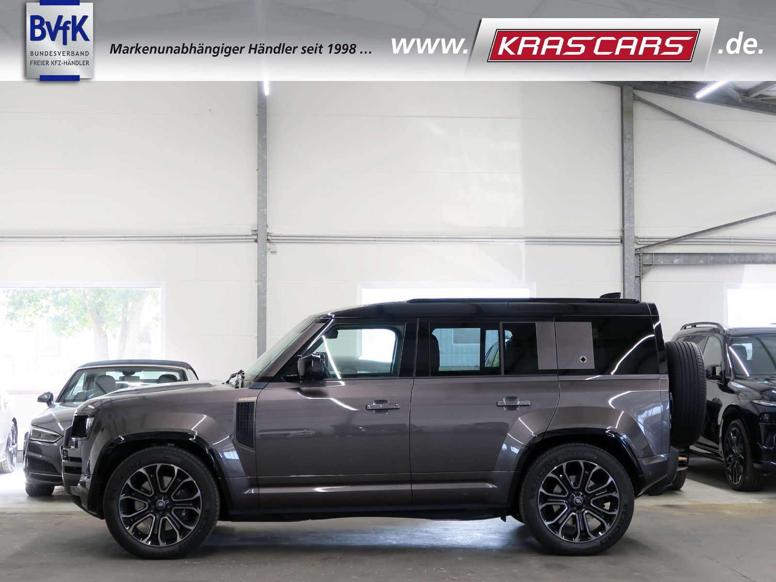 Land Rover Defender 110 P635 OCTA 1.Hd.*Leder schwarz*22' foto 11