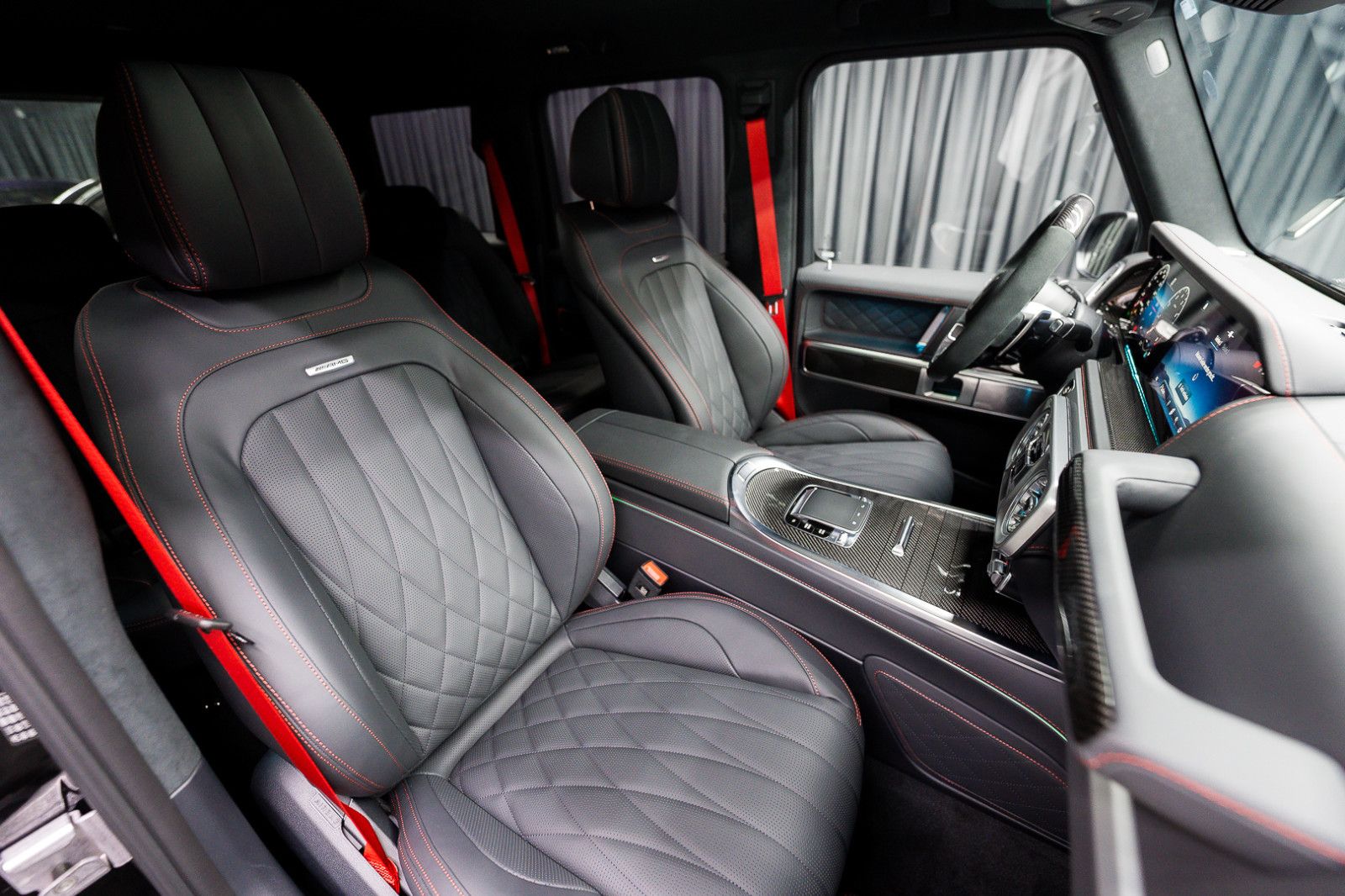 Fahrzeugabbildung Mercedes-Benz G 63 AMG Performance*Superior*A22*Carbon*2025