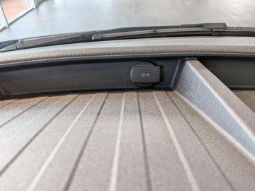 Volkswagen T6 Multivan - 7