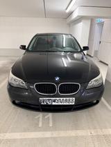 BMW 525i A - - BMW 525 in Düsseldorf