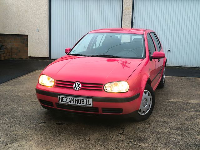 Volkswagen Golf 4 Erstbesitz