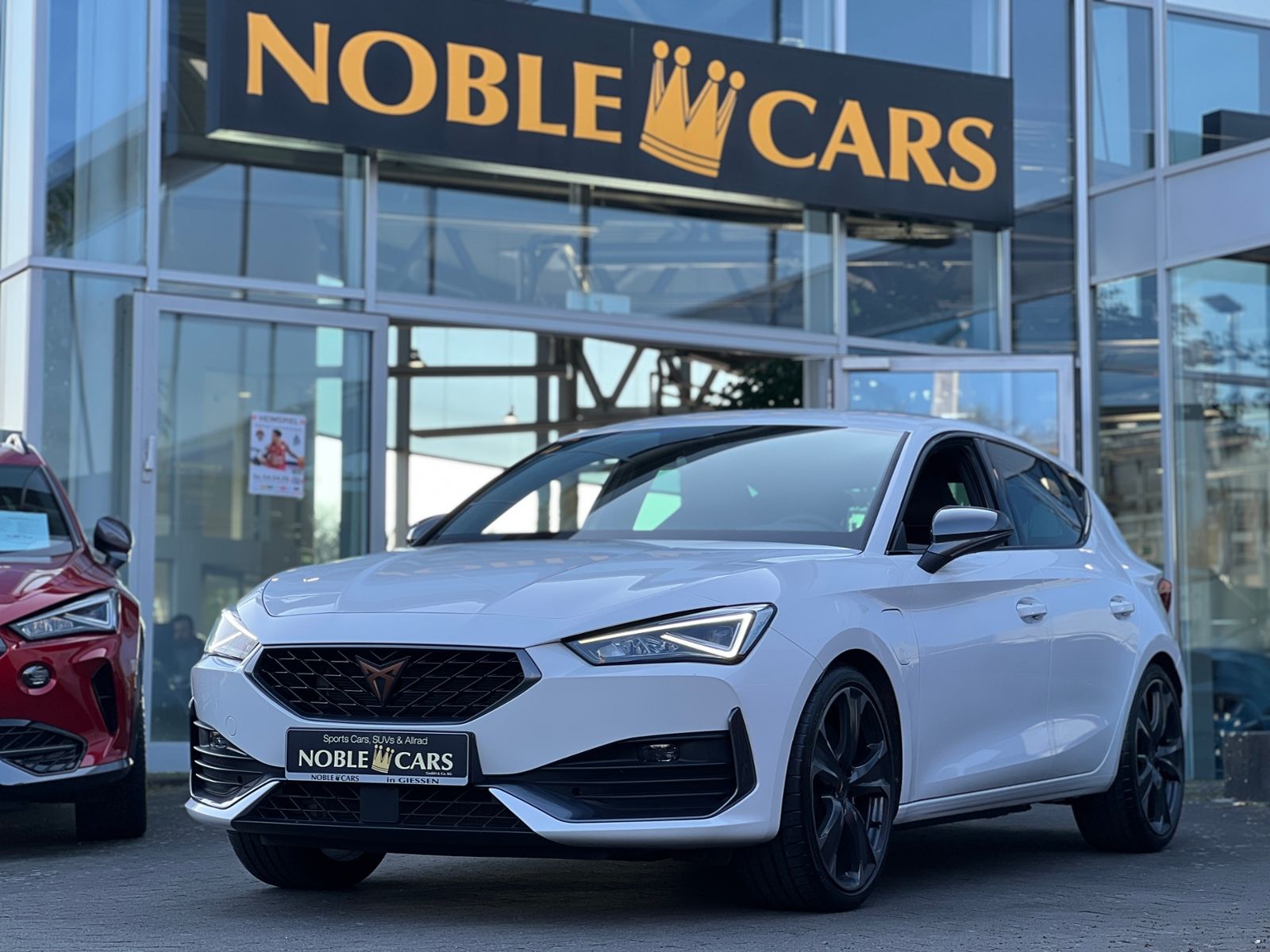 Fahrzeugabbildung CUPRA Leon Lim. VZ e-Hybrid FULL LINK LED NAVI