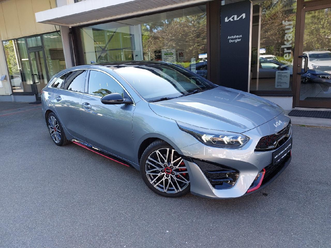 Kia ProCeed GT 1.6 T-GDI DCT /Bastuck/Glasdach/