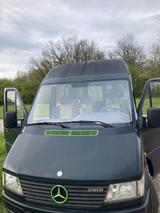 Mercedes-Benz Ausgebauter Mercedes-Benz Sprinter 210D Ca... - Mercedes-Benz 210 d