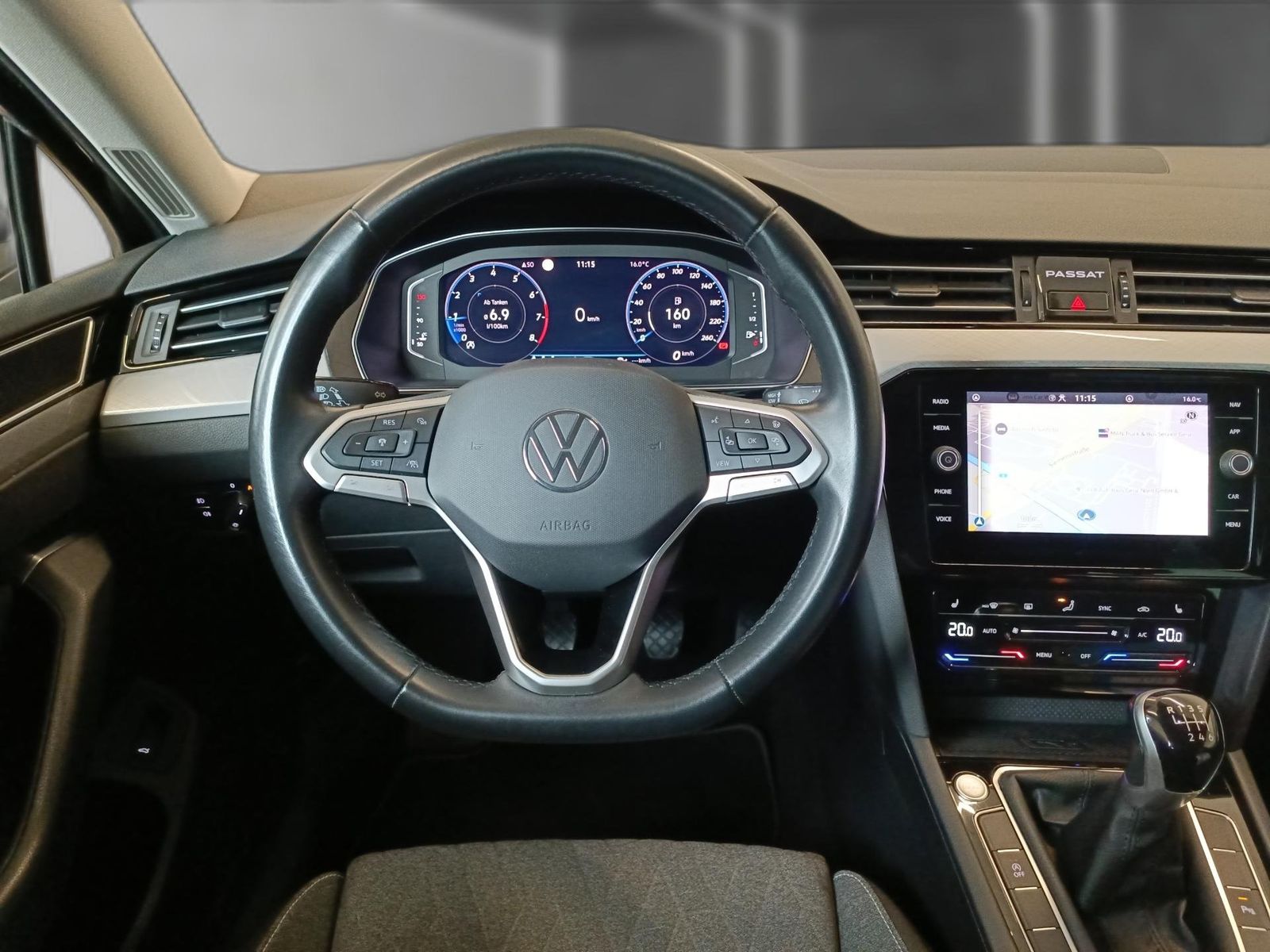 Volkswagen Passat - Bild 10