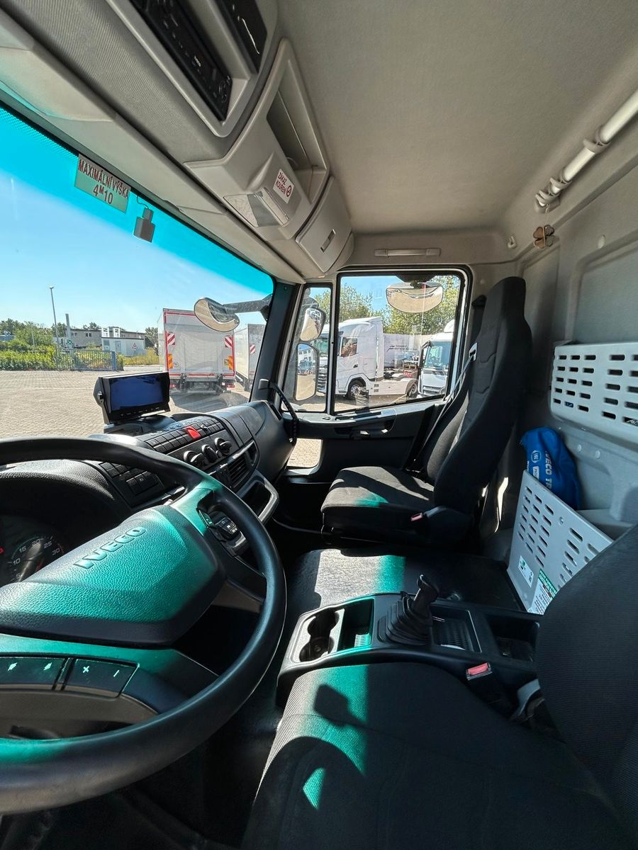 Fahrzeugabbildung Iveco 180 E 250 Kühlkoffer, Thermo King