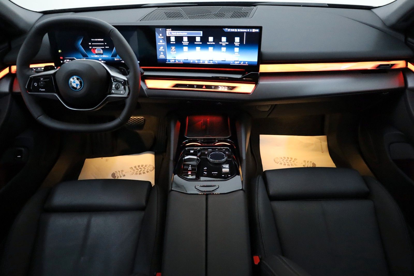 Fahrzeugabbildung BMW 530e Touring Leder,Navi,LED,H/K,Travel Paket,AHK
