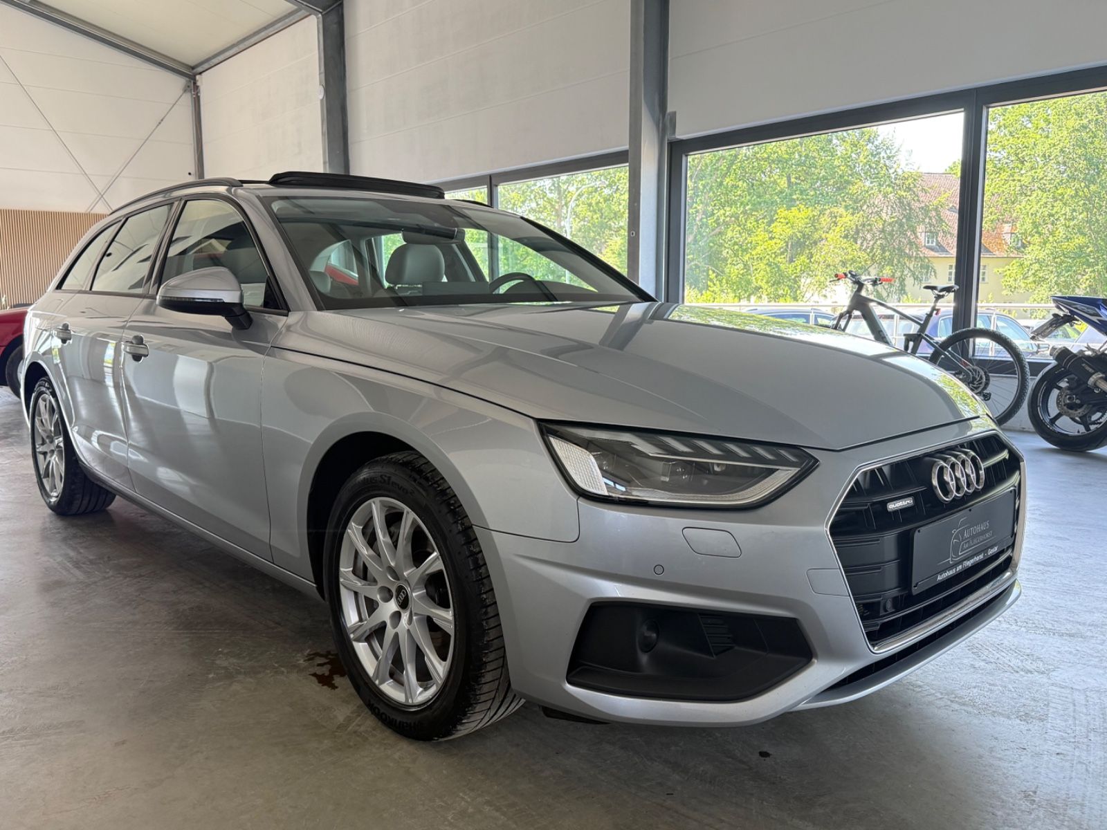 Audi A4 Avant 40 TDI quattro MATRIX/STANDHZG/PANORAMA imagem 2