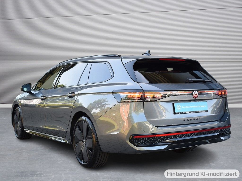 Volkswagen Passat Variant TDI 2.0 4M DSG R-Line Matrix AHK foto 3