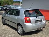 Toyota Corolla 1.4 VVT-i - Toyota Corolla mit Benzin-Antrieb: Limousine, 1.4