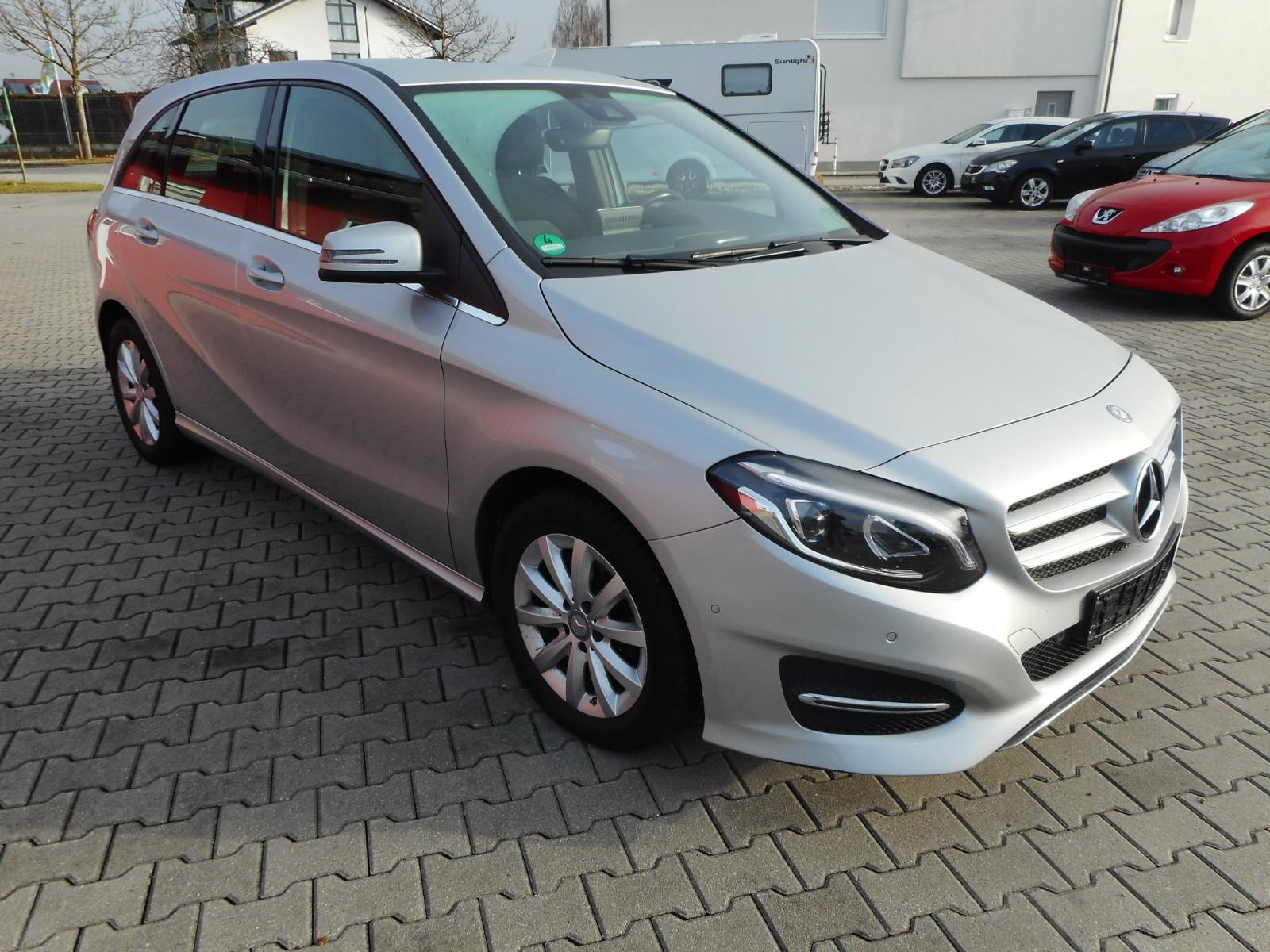 Mercedes-Benz B 180 CDI PDC Kamera LED AHK 1. Hd werkstattgepf