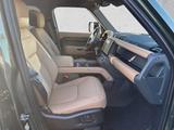 Land Rover Defender 110 D250 X-Dynamic HSE 26MY el.AHK - Land Rover Defender mit Diesel-Antrieb