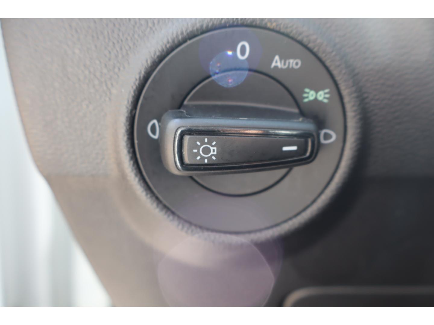 Volkswagen T-Roc 1.5 TSI Life 110 KW DSG Sitzhzg. GJ RFK, миниатюра 20