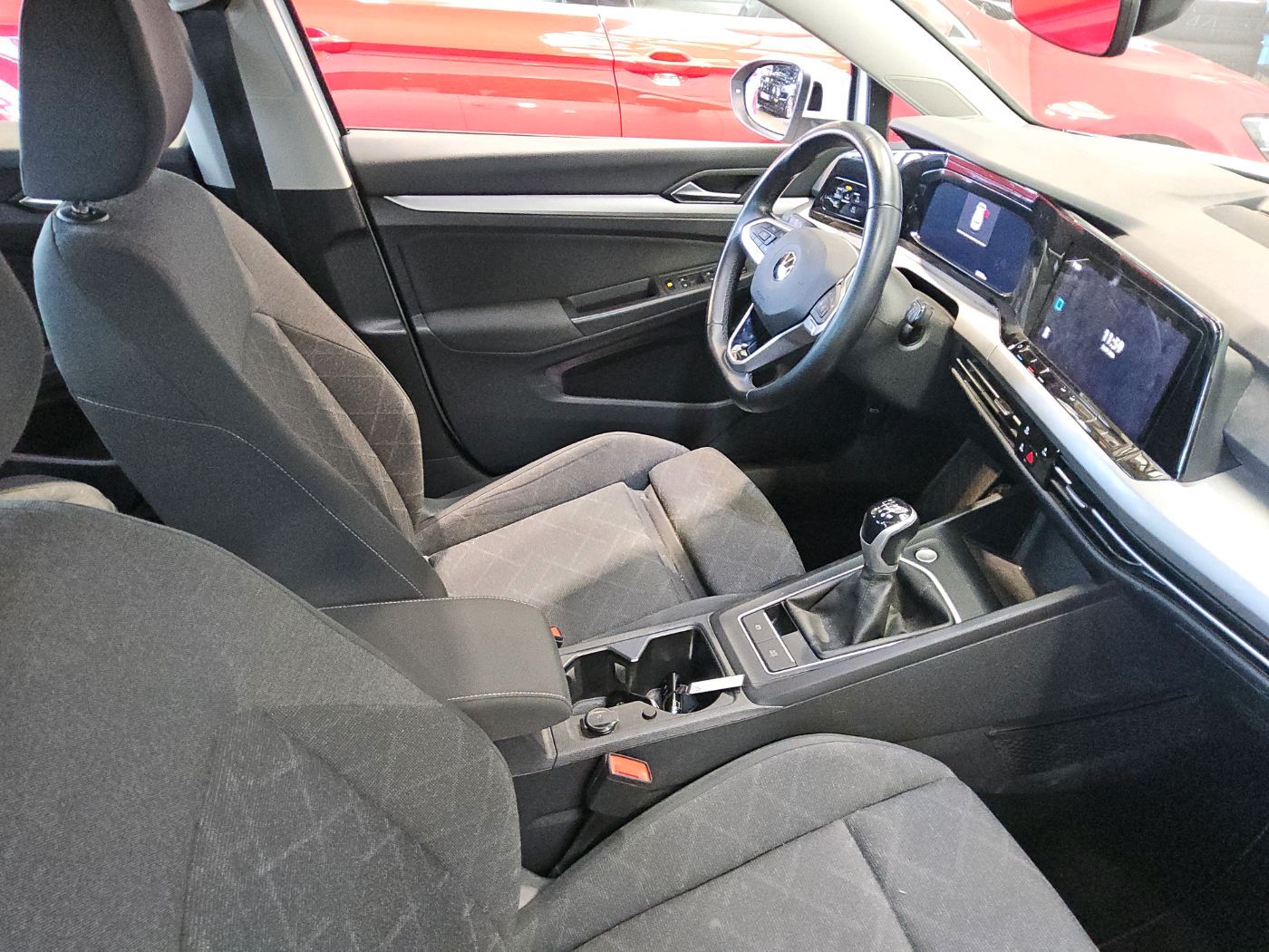 Volkswagen Golf - Bild 8