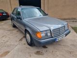 Mercedes-Benz E 300 Turbodiesel - Rostfrei - Unrestauriert - Mercedes-Benz E 300 Turbo mit Diesel-Antrieb