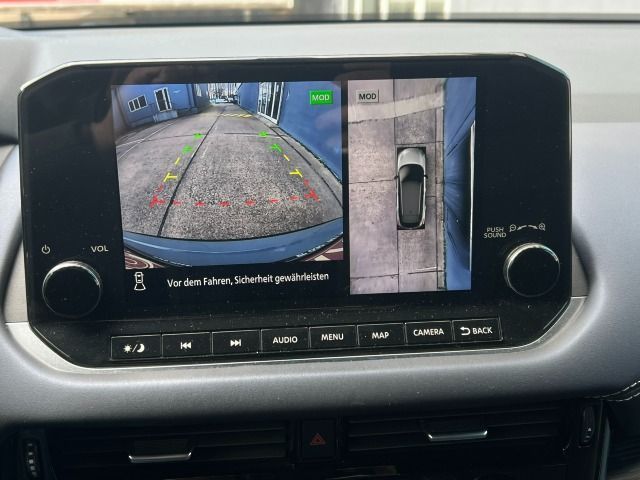 Fahrzeugabbildung Nissan Qashqai 1.3 DIG-T X-Tronic Tekna Teilleder*Allw.